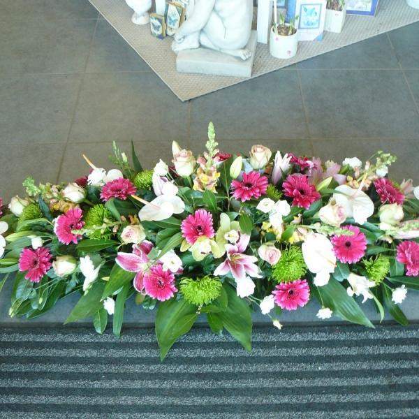 Composition florale avec fleurs fraîches Cognac