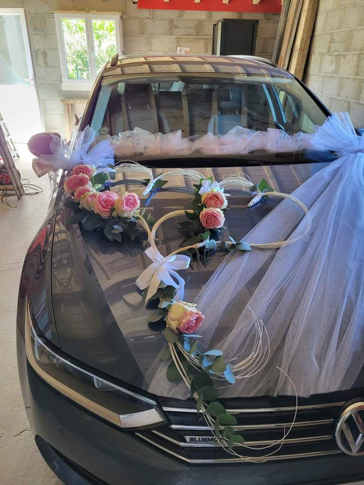 Décoration voiture de mariage Cognac