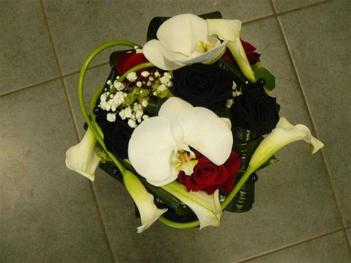 Création de bouquet de fleurs pour mariage Cognac