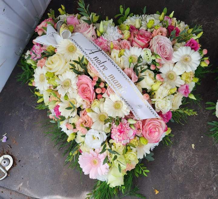 Un hommage floral empreint de sens